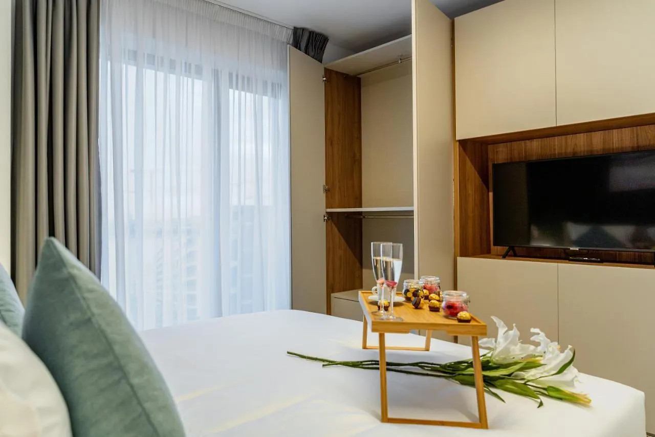 North Twin1 - Aviatiei Apartment Bucharest