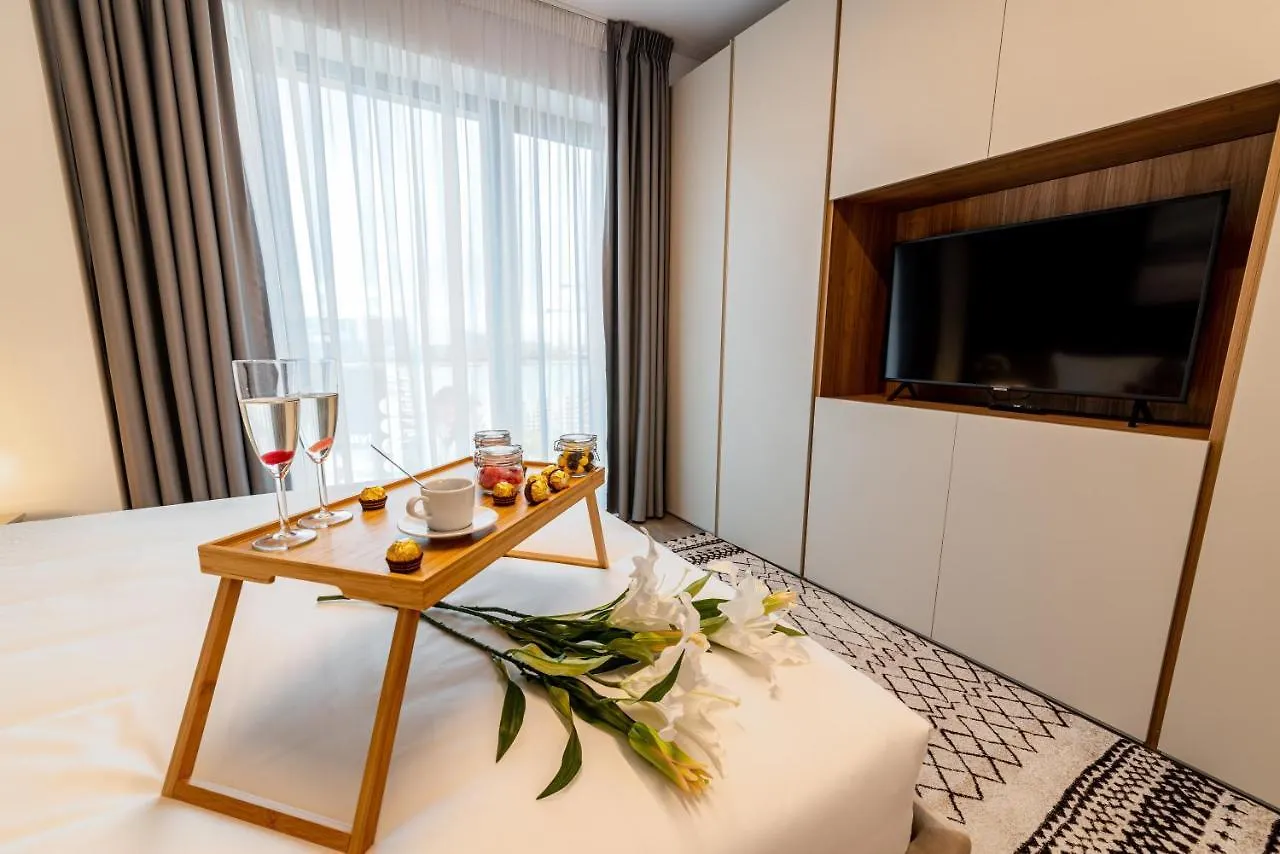 North Twin1 - Aviatiei Apartment Bucharest
