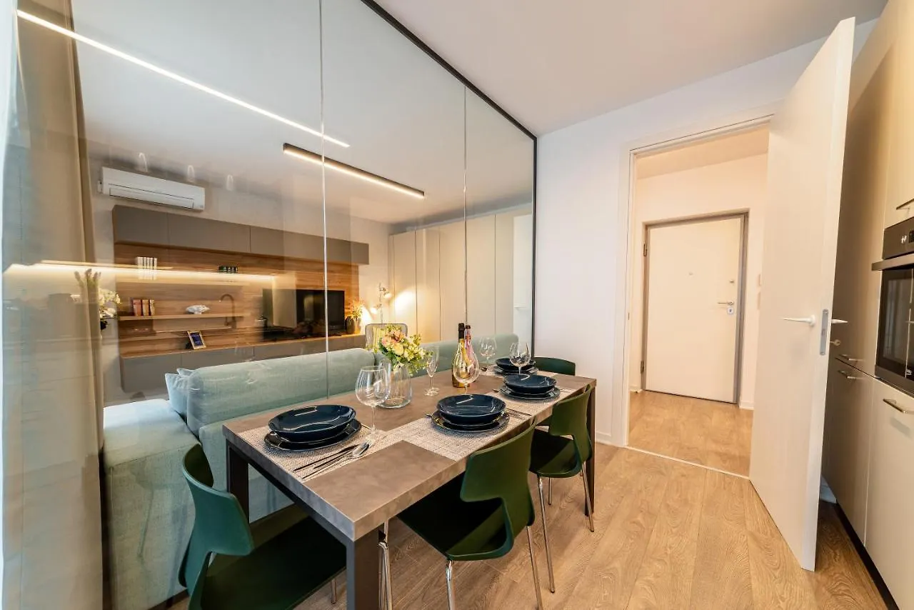 North Twin1 - Aviatiei Apartment Bucharest